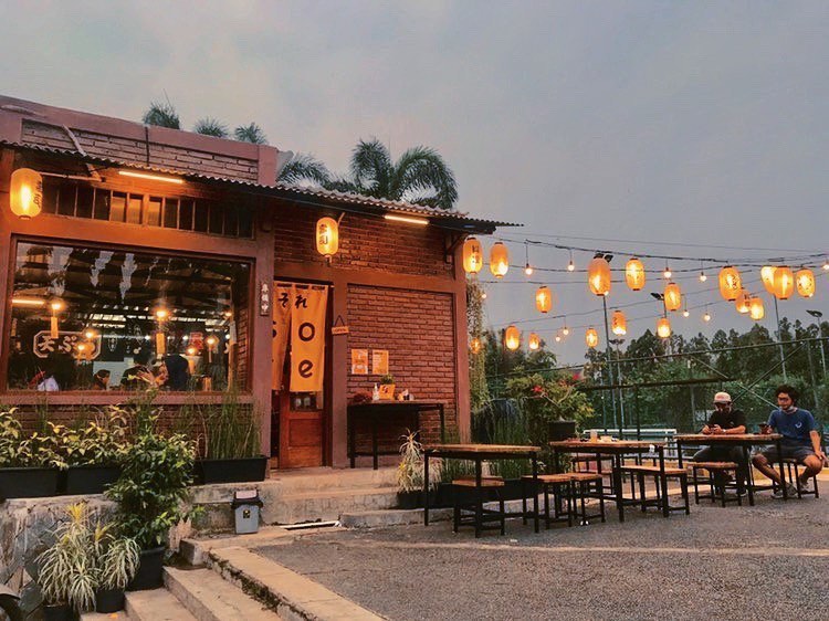 10 Cafe 24 Jam terdekat Penjaringan