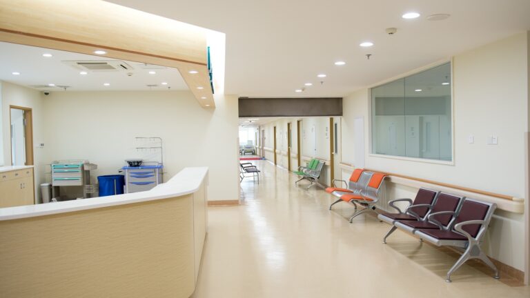 10 Klinik 24 Jam terdekat Matraman